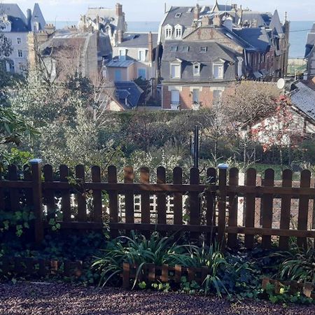 Les Lucioles, Trouville- Sur-Mer Eksteriør billede